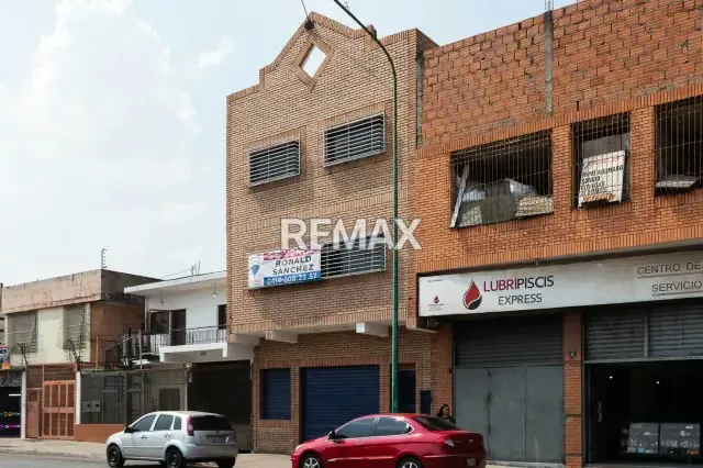 ALQUILO EDIFICIO DE OFICINAS EN BARQUISIMETO - 2