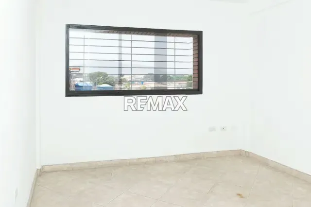ALQUILO EDIFICIO DE OFICINAS EN BARQUISIMETO - 9
