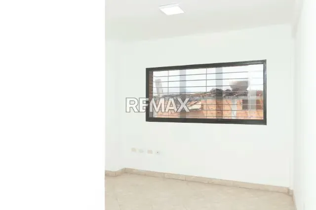 ALQUILO EDIFICIO DE OFICINAS EN BARQUISIMETO - 10