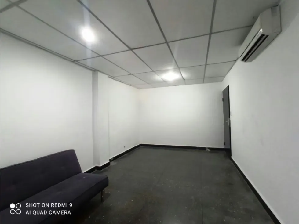 LOCAL COMERCIAL - BOLEÍTA SUR - 75 Mts2 - 11