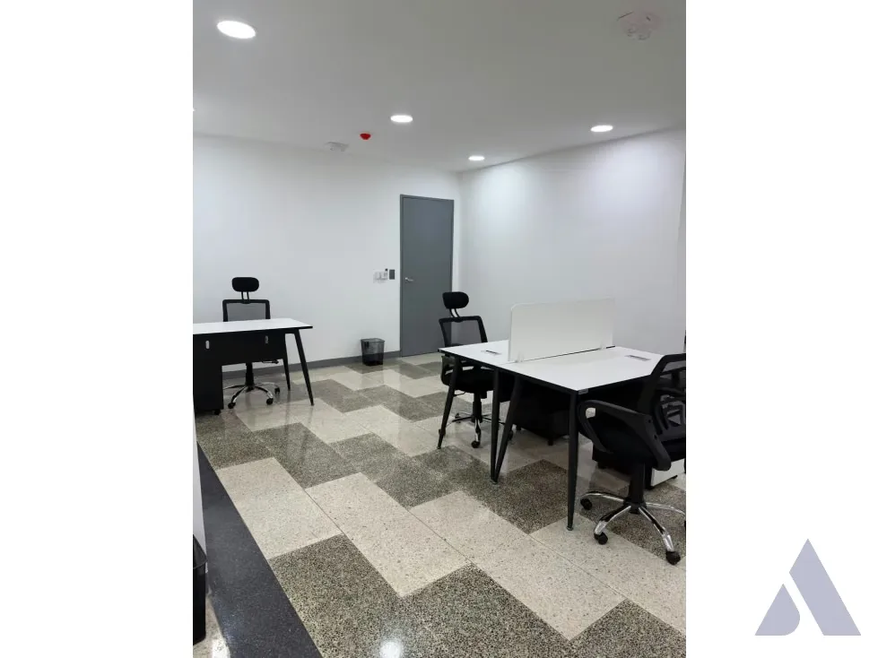 Alquilo oficina 420m2 San Román 3888 - 13
