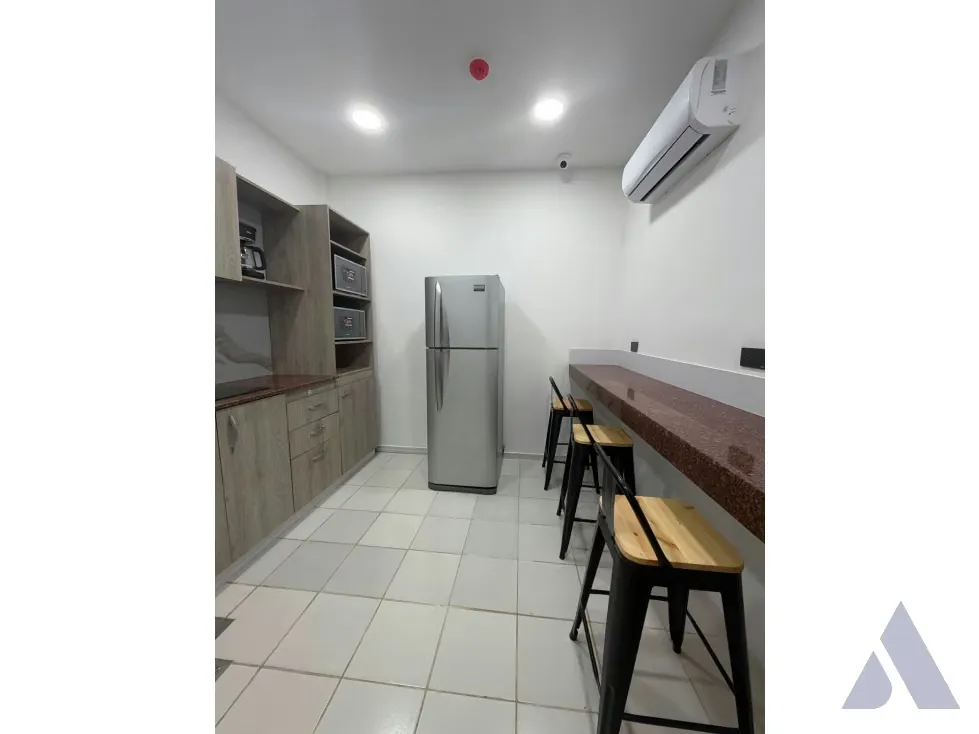 Alquilo oficina 420m2 San Román 3888 - 16
