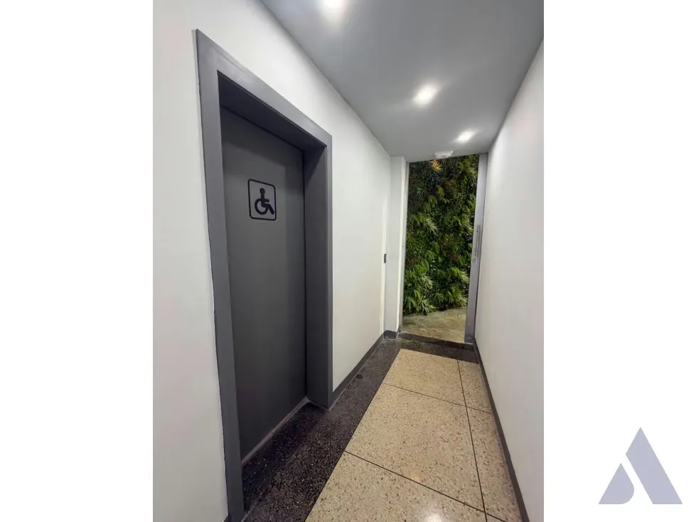 Alquilo oficina 420m2 San Román 3888 - 18