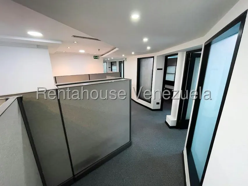 Oficina en Venta en El Rosal, Distrito Metropolitano - 23