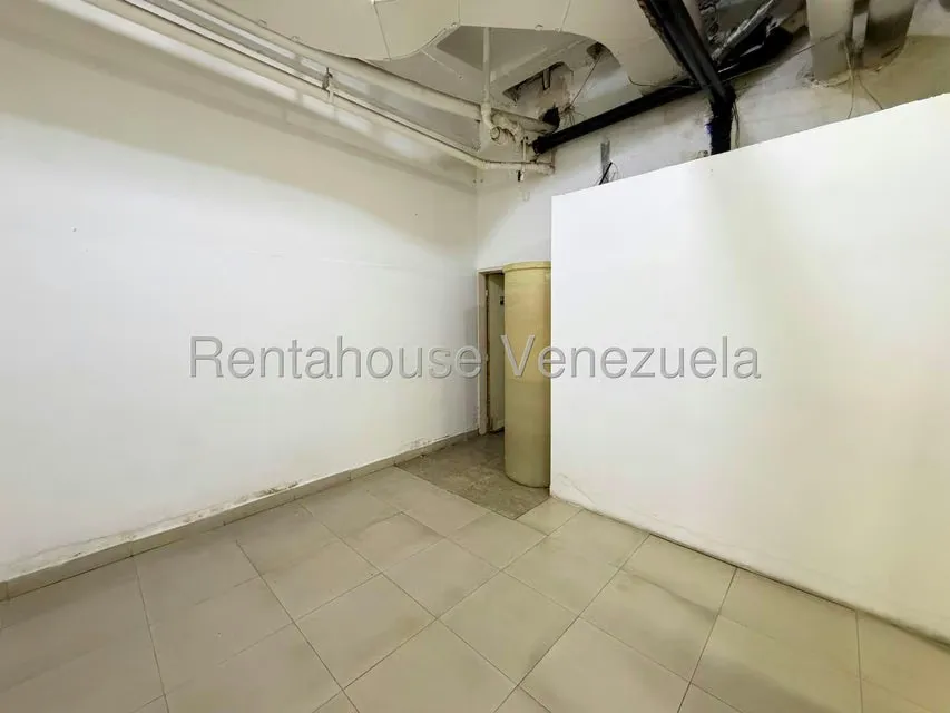 Negocios y Empresas (Servicios) en Venta en Avenida Bolivar, Aragua - 22