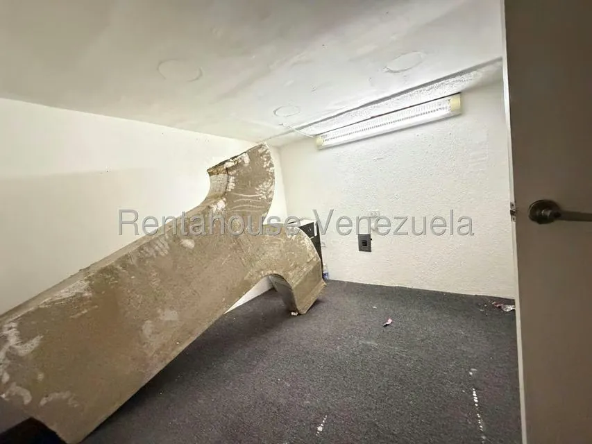 Negocios y Empresas (Servicios) en Venta en Avenida Bolivar, Aragua - 29