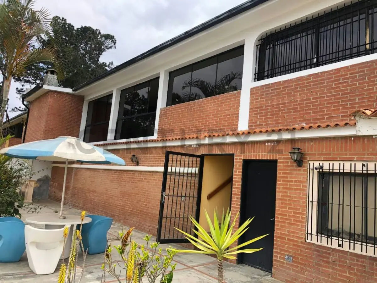 HA - VENTA CASA URB ARAGUANEY KM 16 CARRETERA EL JUNQUITO - 25