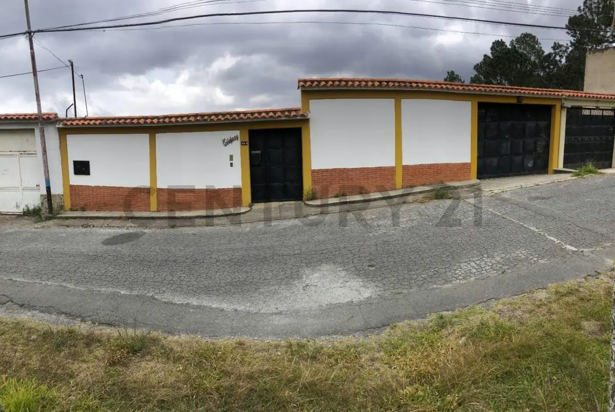 HA - VENTA CASA URB ARAGUANEY KM 16 CARRETERA EL JUNQUITO - 3