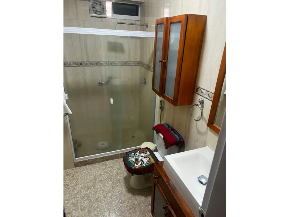 Alquilo apartamento 132m2 3h/3b/4p Lomas de La Alameda 9940 - 8