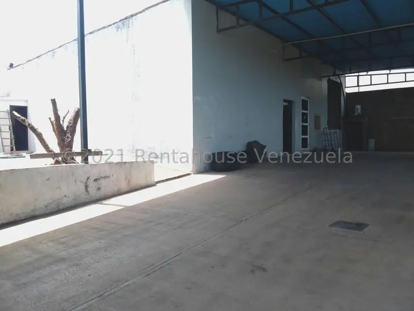 Terreno (Industrial) en Venta en La Vecindad, Nueva Esparta - 3