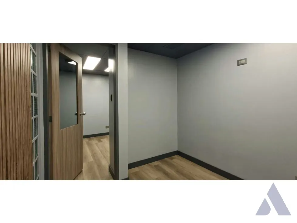 Se alquila oficina 50m2 La Castellana 1456 - 17