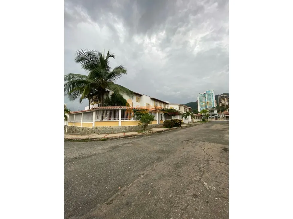 Venta de casa urbanización las Chimeneas
