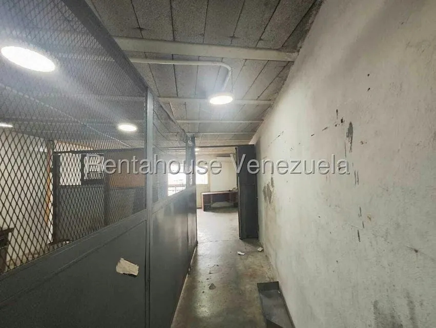 Local Comercial en Alquiler en Chacao, Distrito Metropolitano - 14