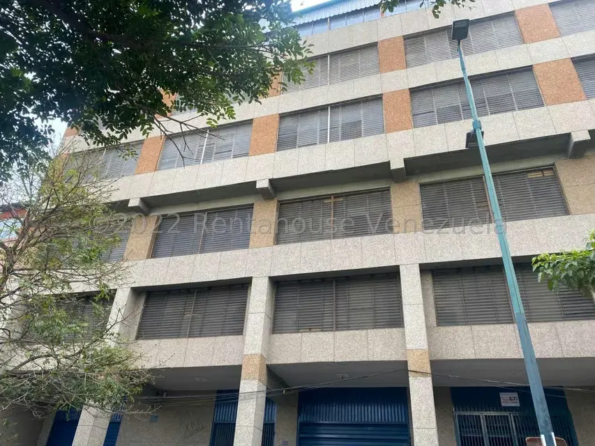 Local Comercial en Alquiler en Catia, Distrito Metropolitano