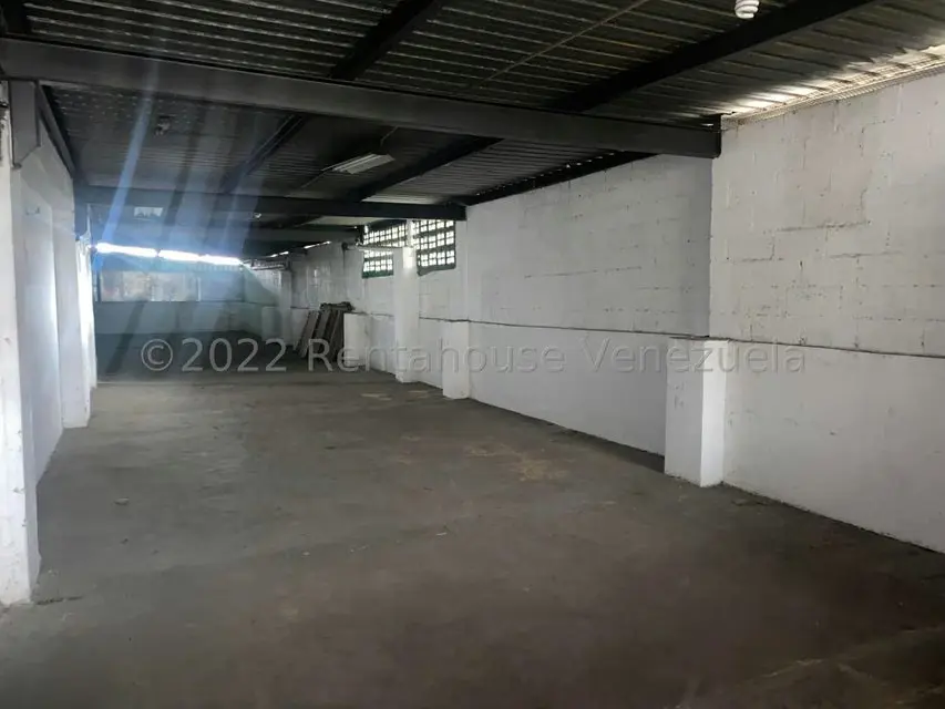 Local Comercial en Alquiler en Catia, Distrito Metropolitano - 11