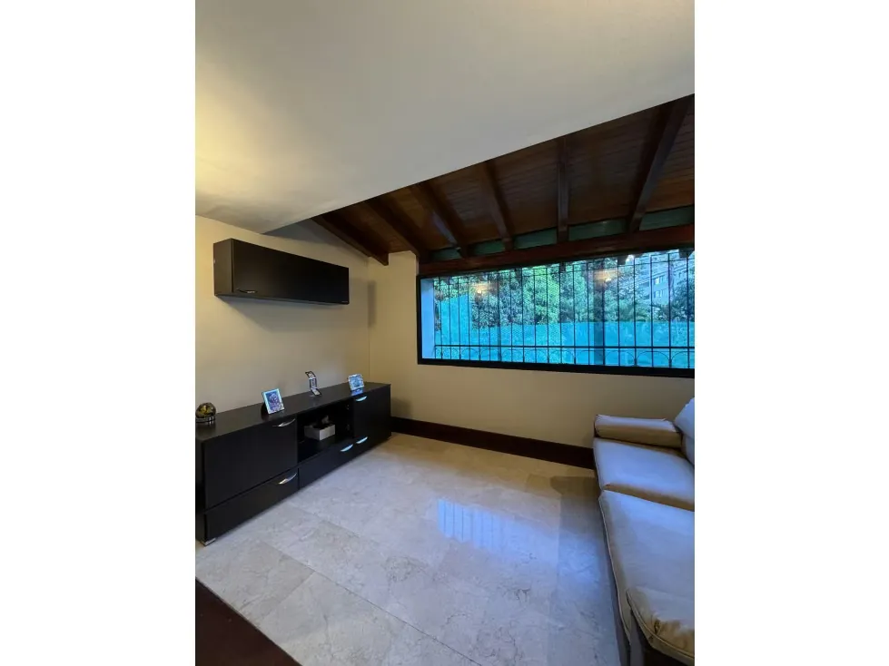 CASA EN VENTA 369 M2 - URB. SANTA ROSA DE LIMA - 3