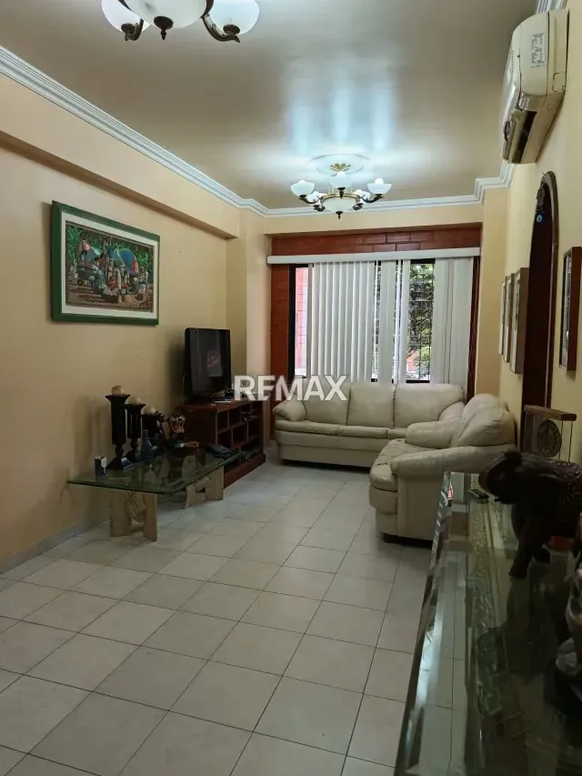 Apartamento en PlANTA BAJA - 2