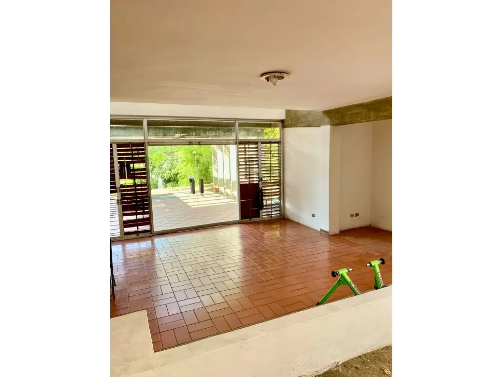 Vendo casa 400m2 Caurimare 6576 - 3