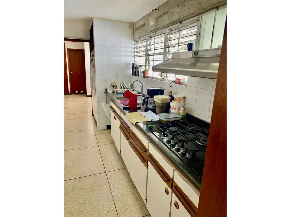Vendo casa 400m2 Caurimare 6576 - 9