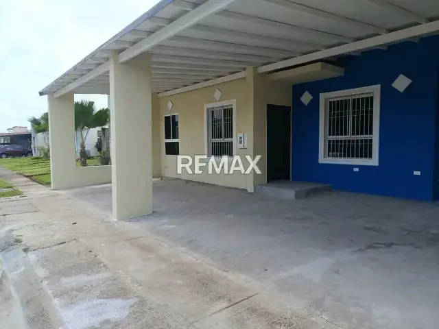 EXCLUSIVA CASA EN VENTA | URB. LOMAS DEL BOSQUE (TIPURO)
