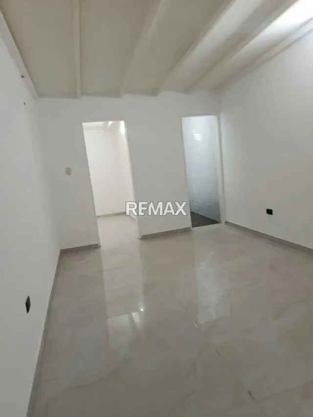 EXCLUSIVA CASA EN VENTA | URB. LOMAS DEL BOSQUE (TIPURO) - 4