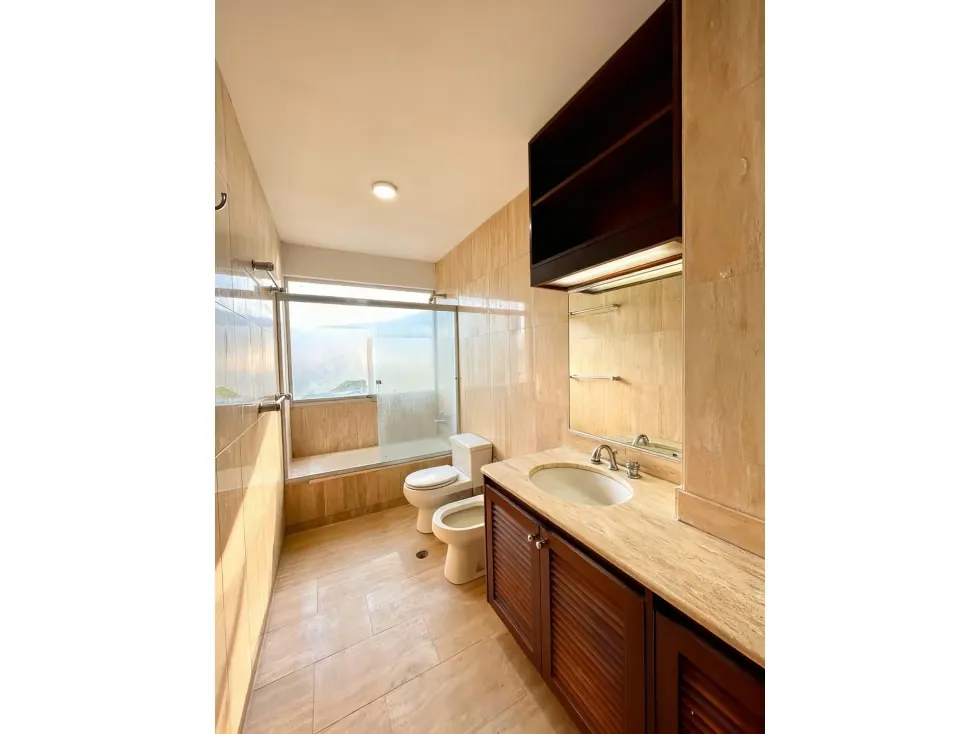 Se vende apartamento 245m2 Chulavista 9360 - 15