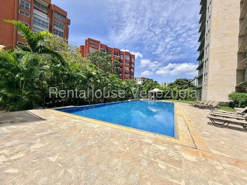 Apartamento (1 Nivel) en Alquiler en El Rosal, Distrito Metropolitano - 8