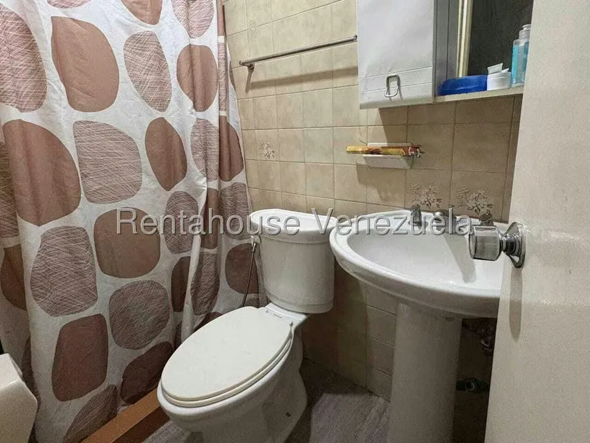 Apartamento (1 Nivel) en Venta en La Bonita, Distrito Metropolitano - 15
