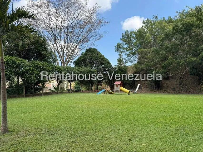 Apartamento (1 Nivel) en Venta en La Bonita, Distrito Metropolitano - 18
