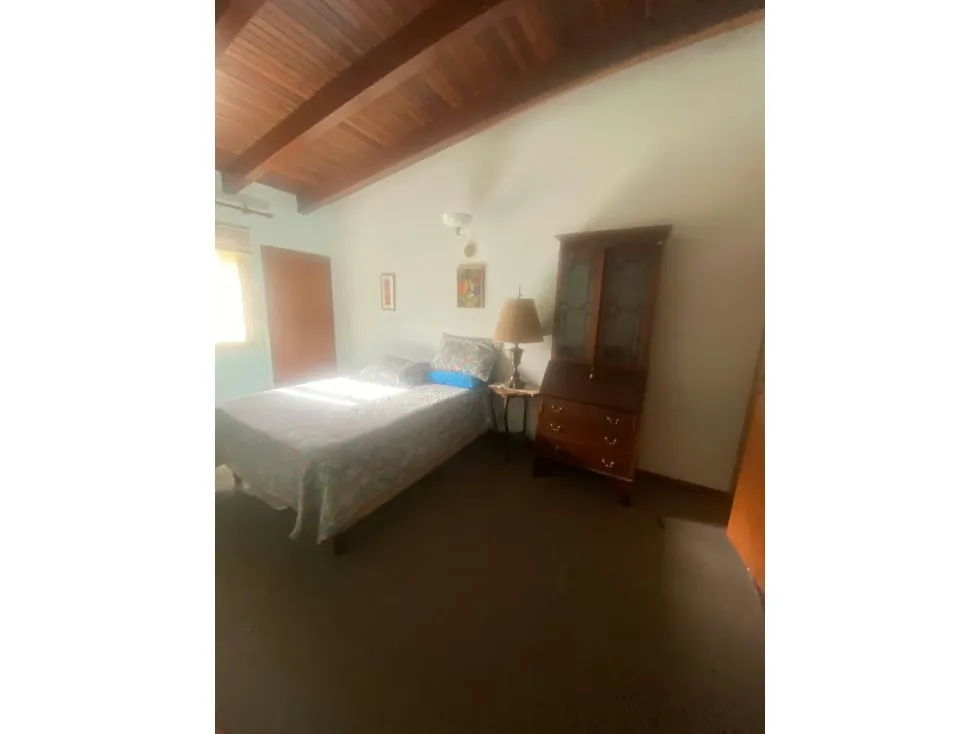 Se vende casa 520m2 Colinas de Bello Monte 0051 - 11