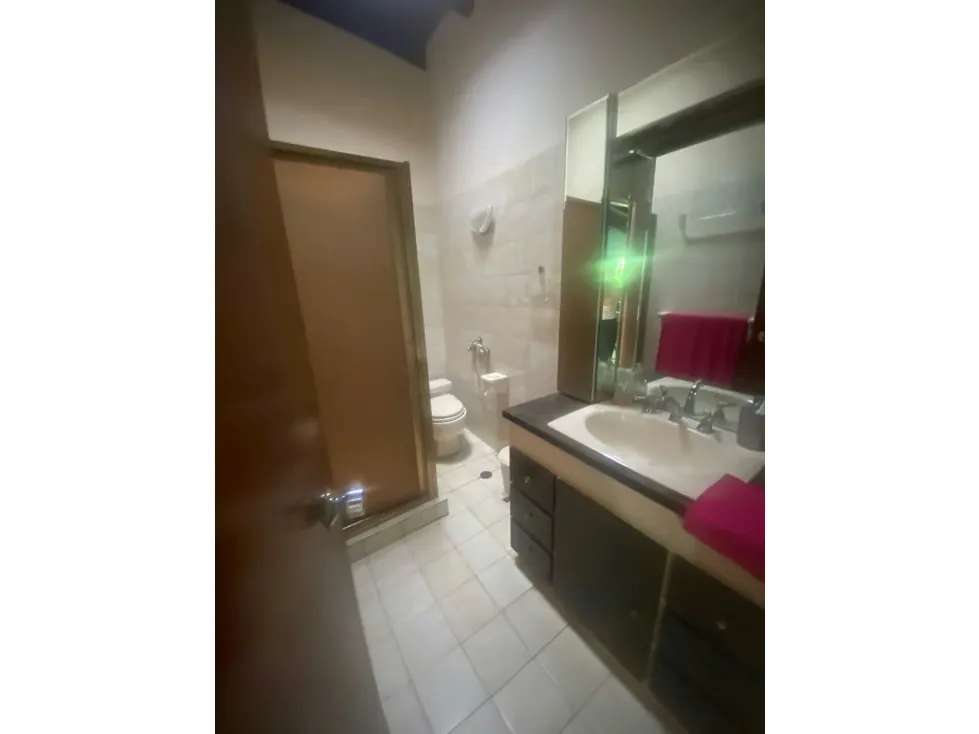 Se vende casa 520m2 Colinas de Bello Monte 0051 - 10