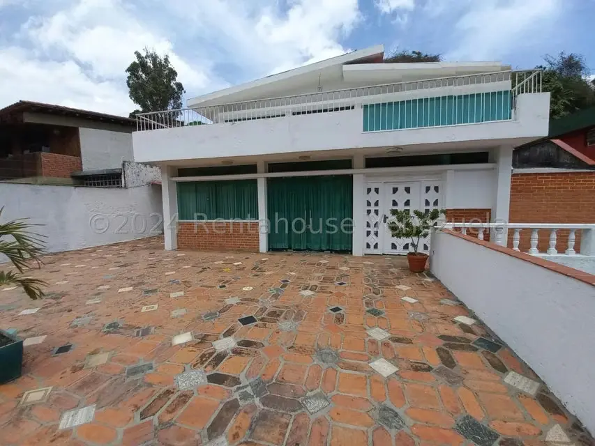 Casa (Multipes Niveles) en Venta en Prados del Este, Distrito Metropolitano - 72