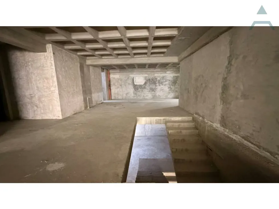Se vende/alquila Local Comercial 855,48m² 2b Las Mercedes - 12