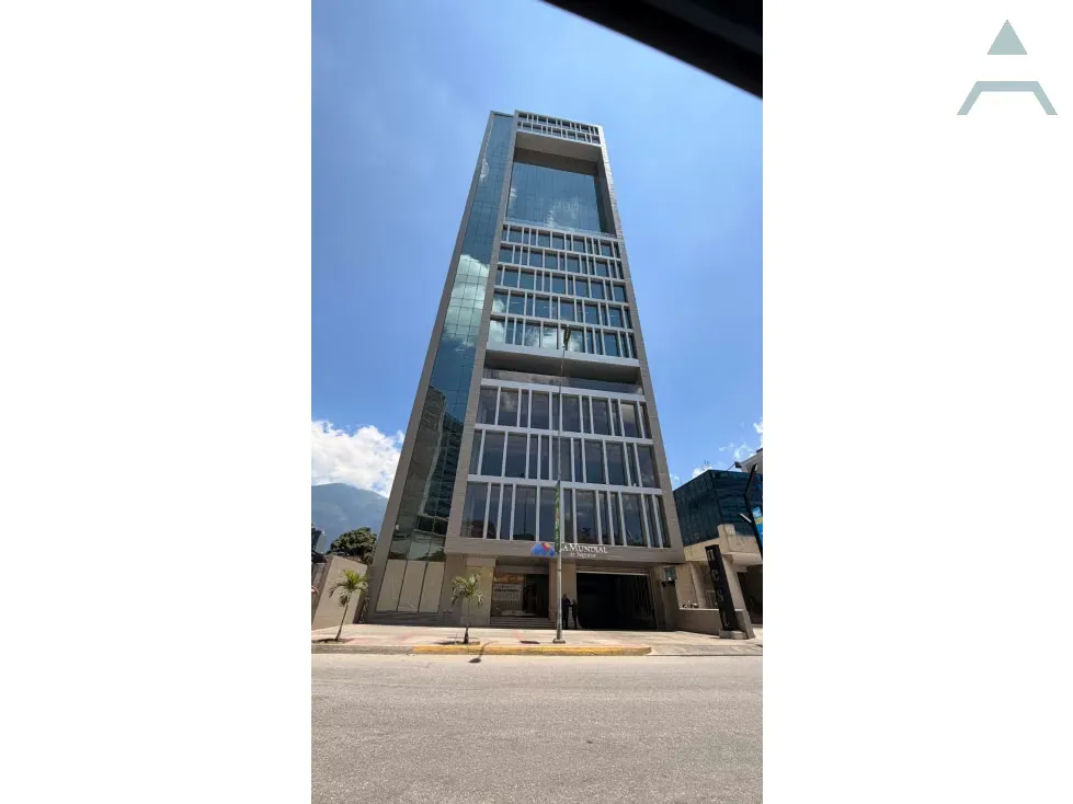 Se vende/alquila Local Comercial 855,48m² 2b Las Mercedes - 19