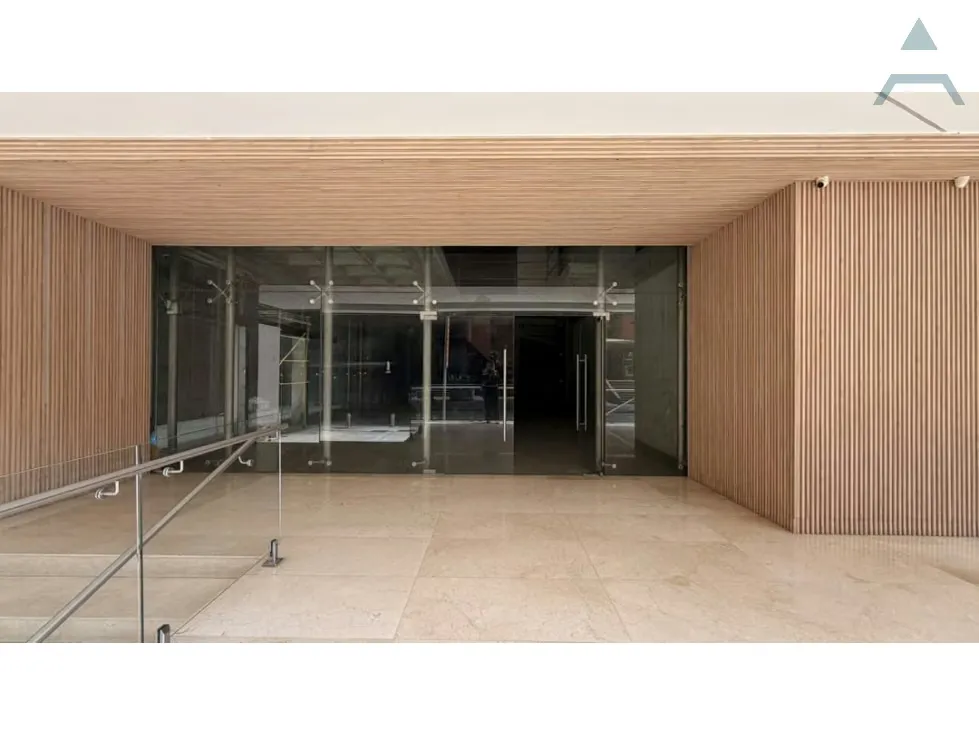 Se vende/alquila Local Comercial 855,48m² 2b Las Mercedes - 5