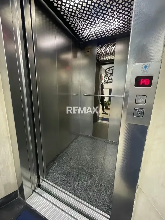Apartamento en venta Holliday Palace III - 16