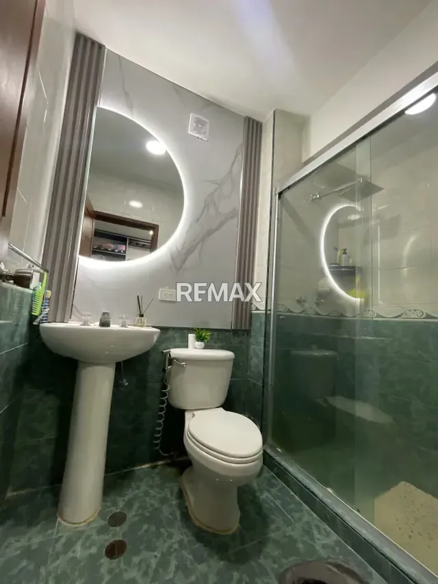 Apartamento en venta Holliday Palace III - 8