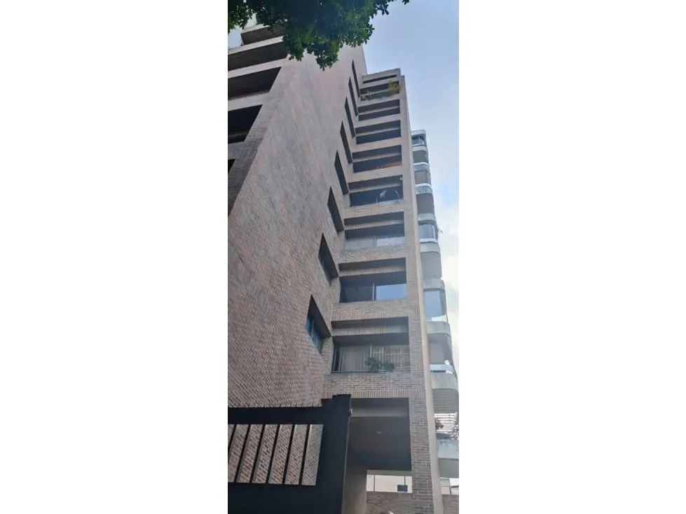 Vendo apartamento 340m2 4h/4b/3p Los Naranjos del Cafetal 2849
