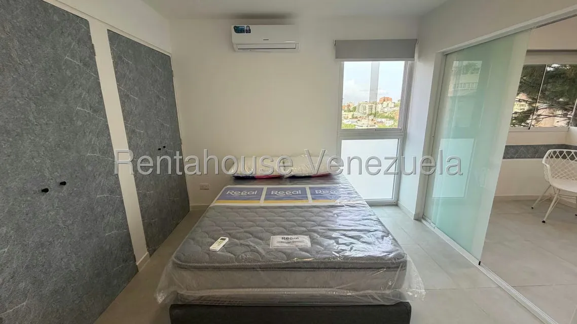 Apartamento (1 Nivel) en Alquiler en Colinas de Bello Monte, Distrito Metropolitano - 16