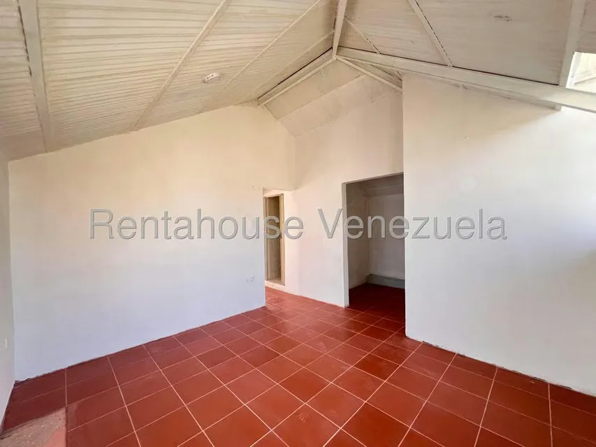 Casa (Duplex) en Venta en Santa Rosalia, Aragua - 23