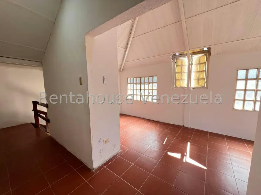 Casa (Duplex) en Venta en Santa Rosalia, Aragua - 26