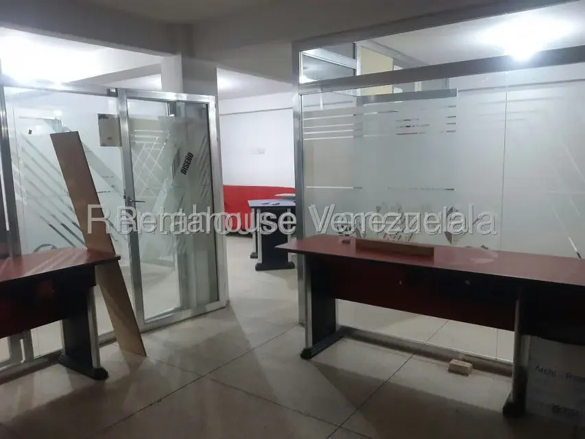 Local Comercial en Alquiler en Cristobal Colon, Zulia - 4