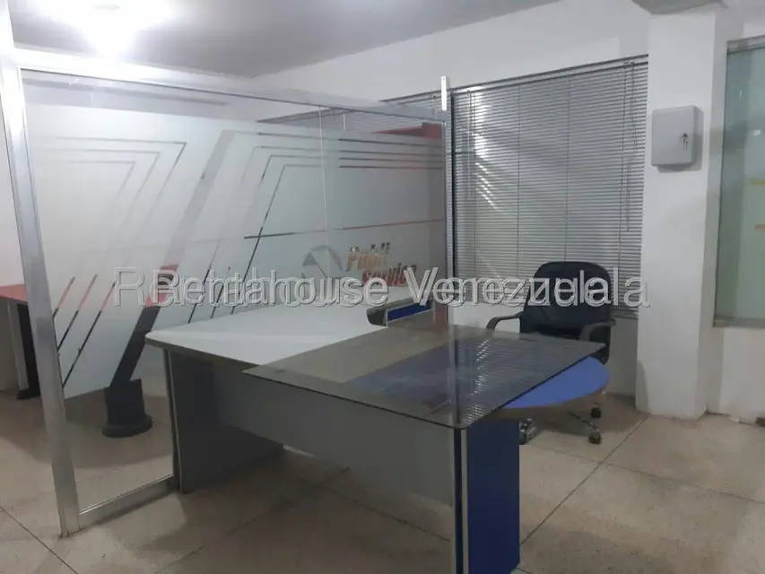 Local Comercial en Alquiler en Cristobal Colon, Zulia - 10