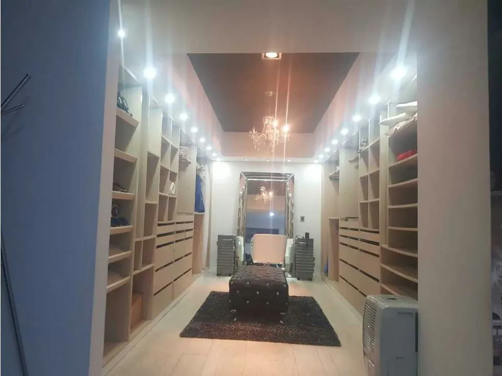 Apartamento actualizado en venta en Urb. Miranda - 8