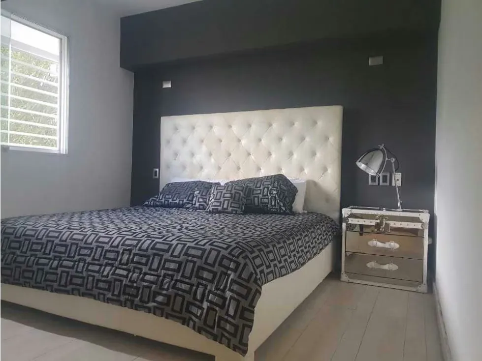 Apartamento actualizado en venta en Urb. Miranda - 9