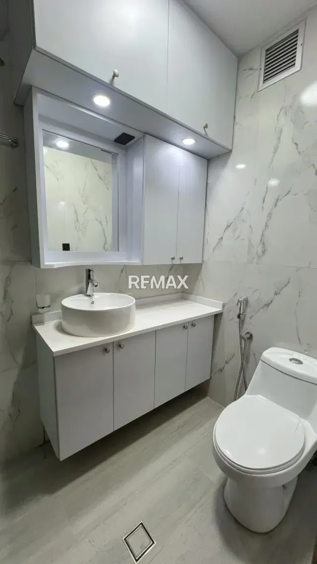 Apartamento en Alquiler en Galerías Colón-Paseo Colón Puerto La Cruz - 6