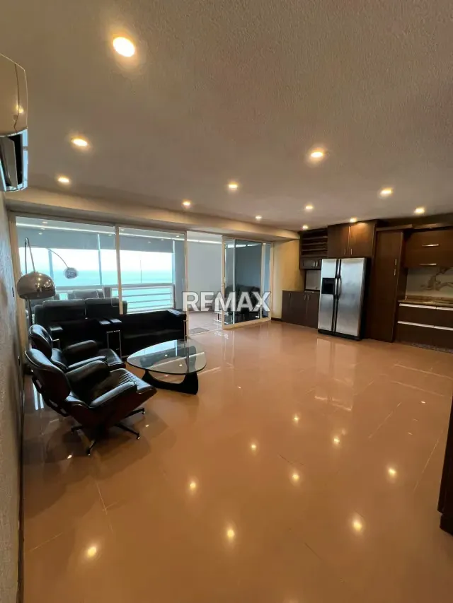 Apartamento en Alquiler en Galerías Colón-Paseo Colón Puerto La Cruz - 8