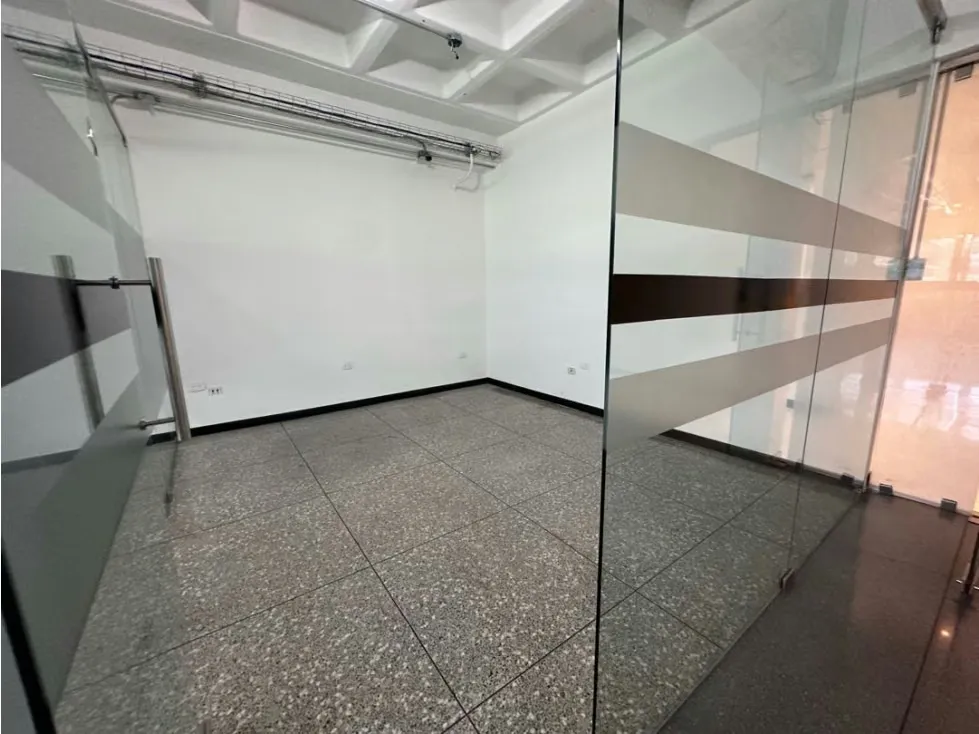 Se alquila/vende oficina 428m2. La Trinidad - 11