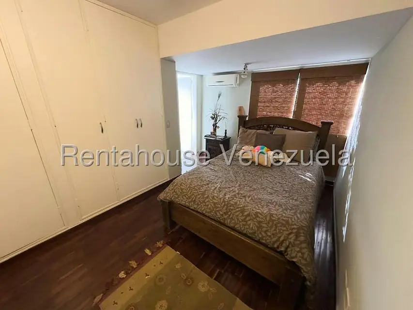 Apartamento (Duplex) en Venta en La Tahona, Distrito Metropolitano - 11