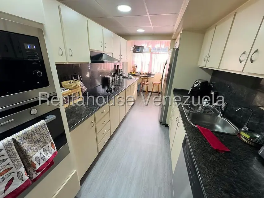 Apartamento (Duplex) en Venta en La Tahona, Distrito Metropolitano - 41